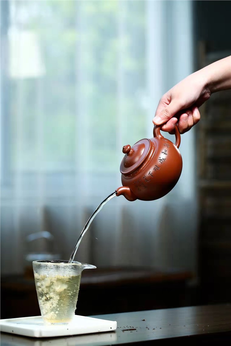 朱鹏飞作品 澄心壶