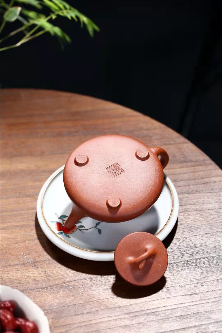刘彩萍作品 祥龙石瓢