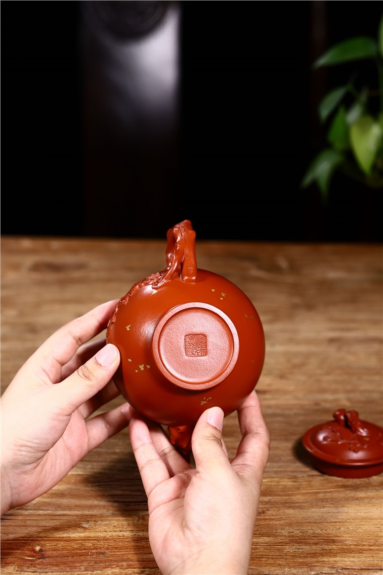 韩洪波作品 梅报春