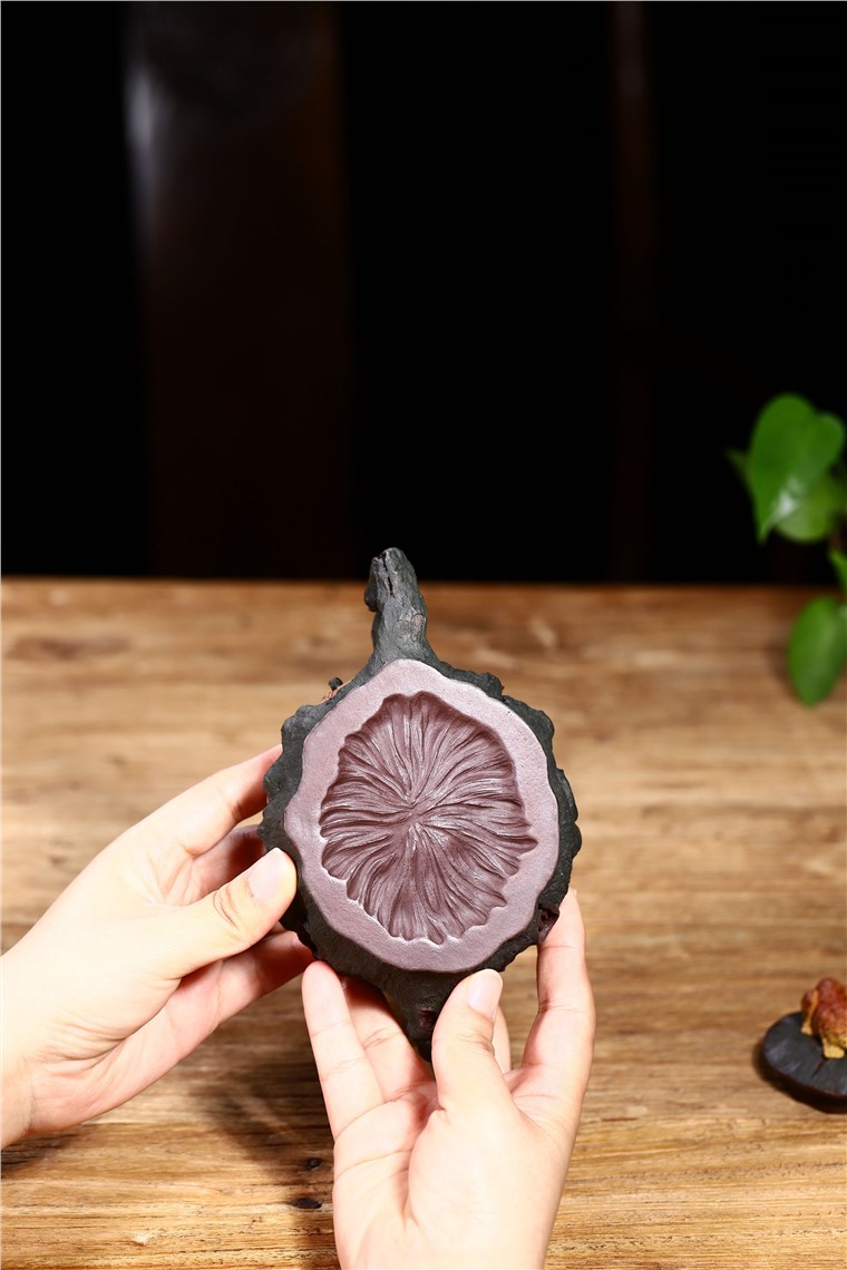 潘俊作品 一夜暴富