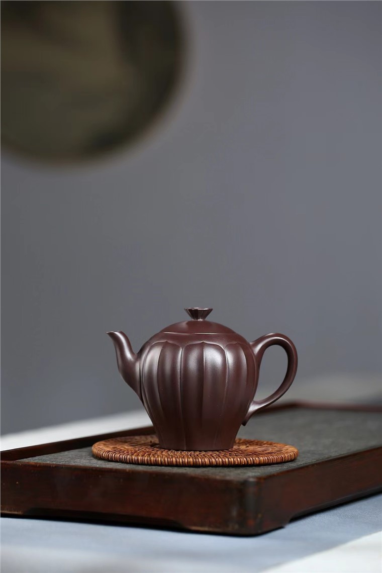 范建中作品 海棠图片