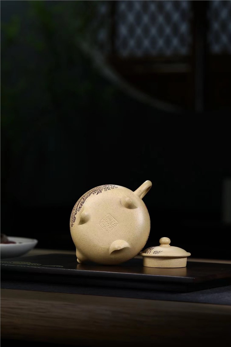 范立君作品 三足云炉图片