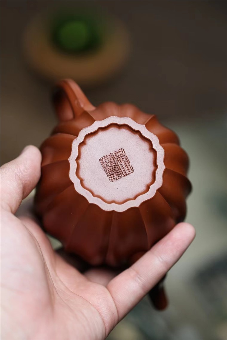 吴燕群作品 筋纹宫灯图片