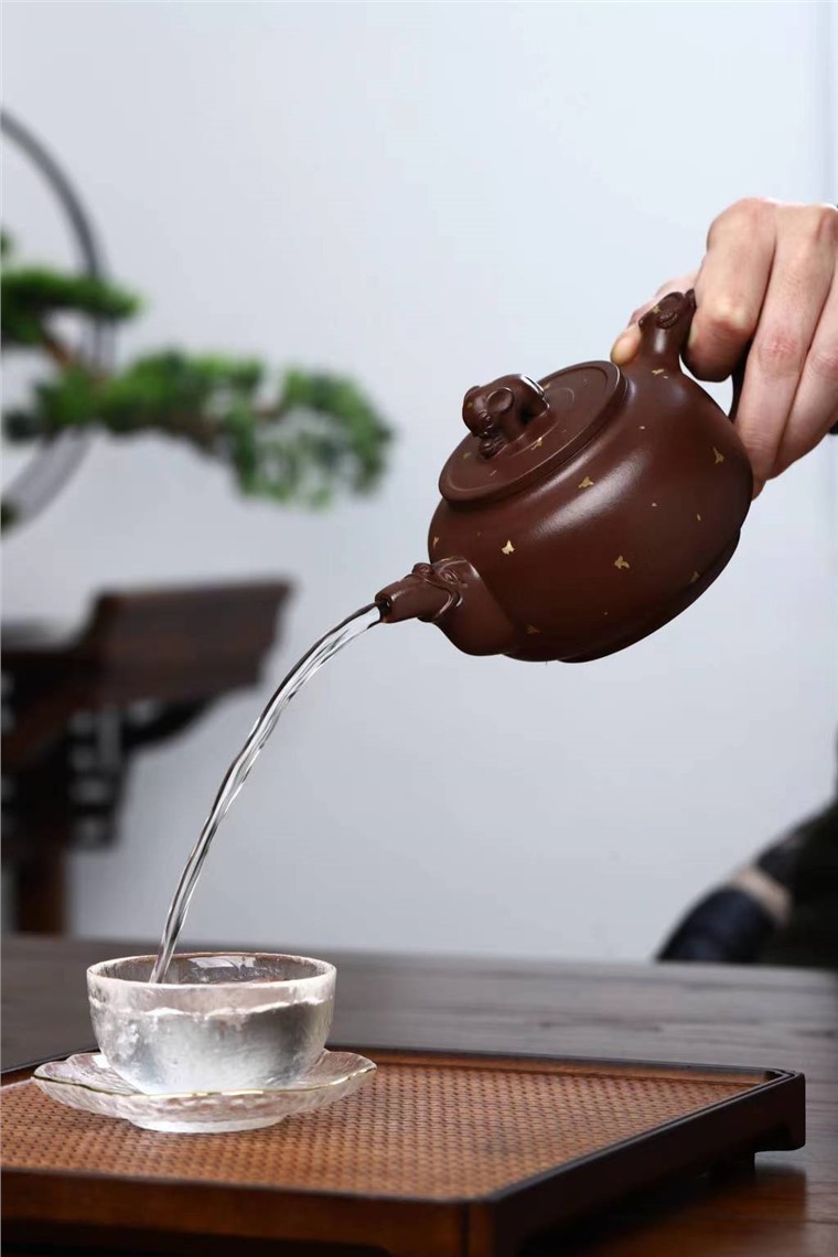范建新作品 吉象
