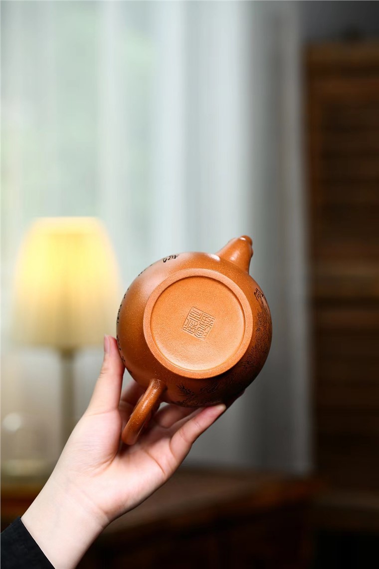 周新元作品 龙韵
