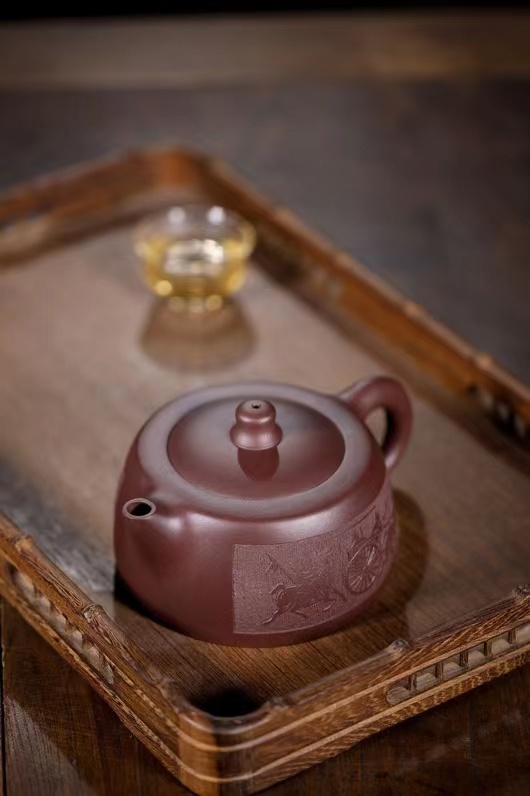 潘菊芳作品 天际壶图片