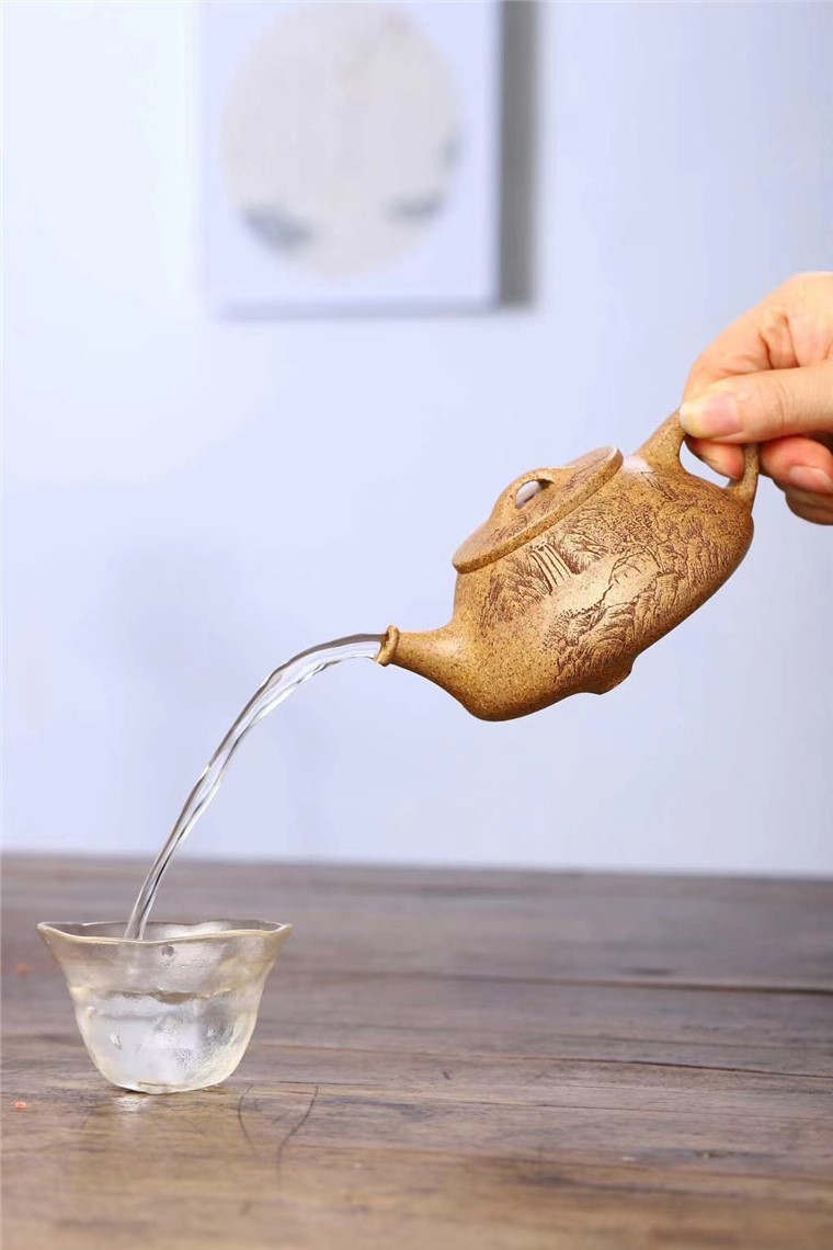 周龙华作品 心舟石瓢