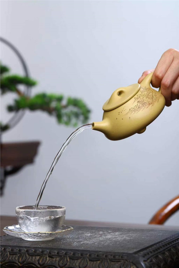 范建新作品 景舟石瓢