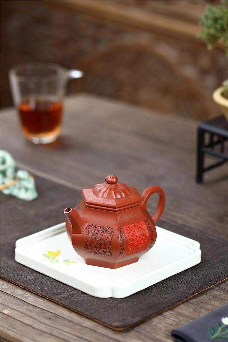范建中作品 六方潘壶图片