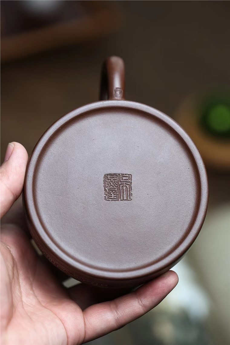 吴燕群作品 平盖德钟图片