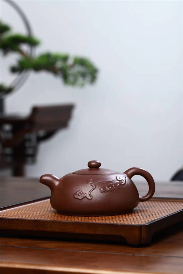 范建新作品 半月图片