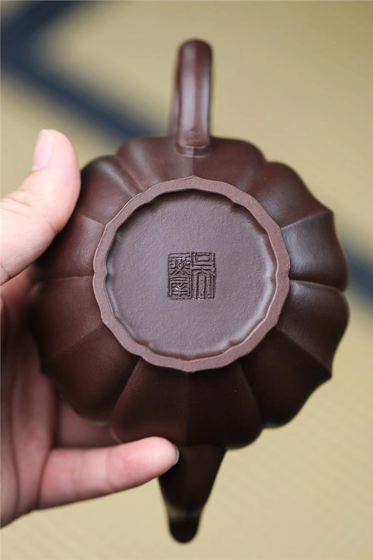 吴燕群作品 筋纹笑樱图片