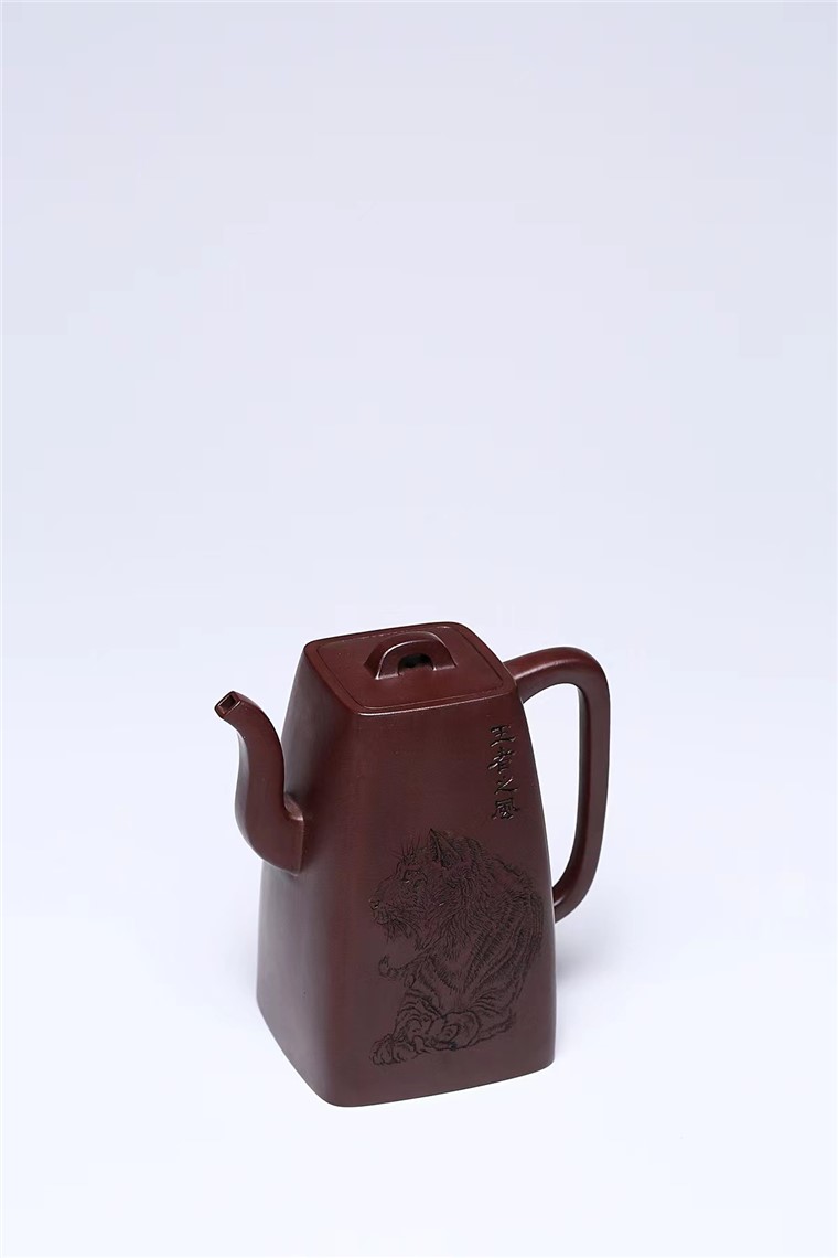 眭龙俊作品 高瞻远瞩图片