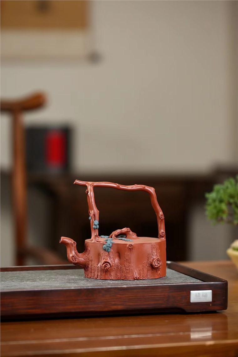 蒋建军作品 劲松提梁图片