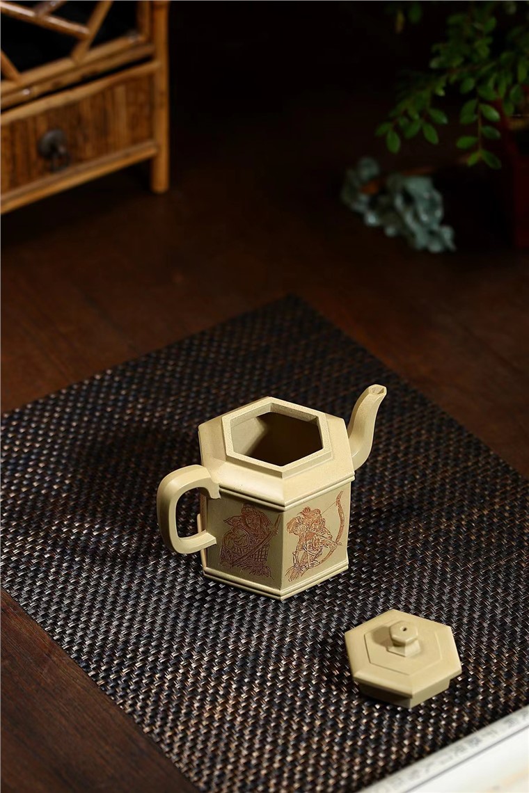 曹秀芬作品 六方宫灯图片