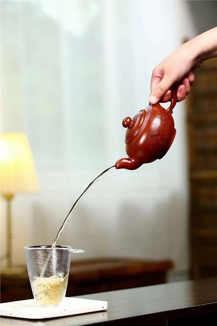 许爱萍作品 一粒珠