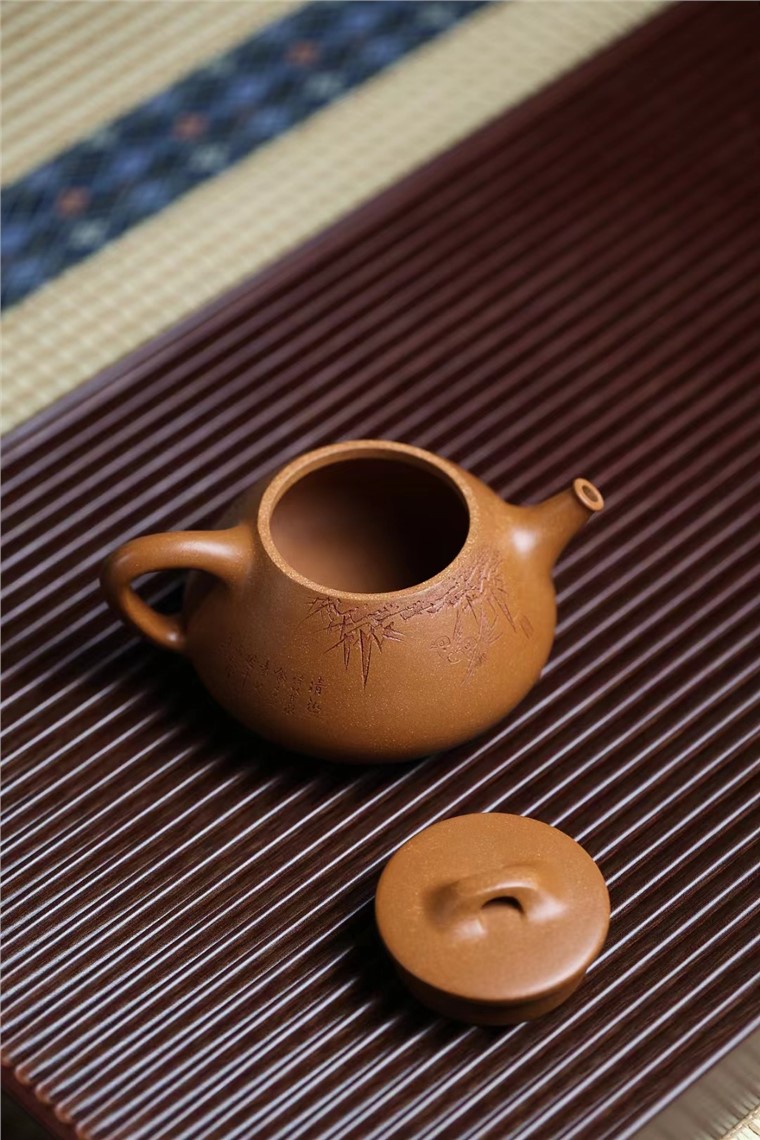 吴燕群作品 心舟石瓢图片