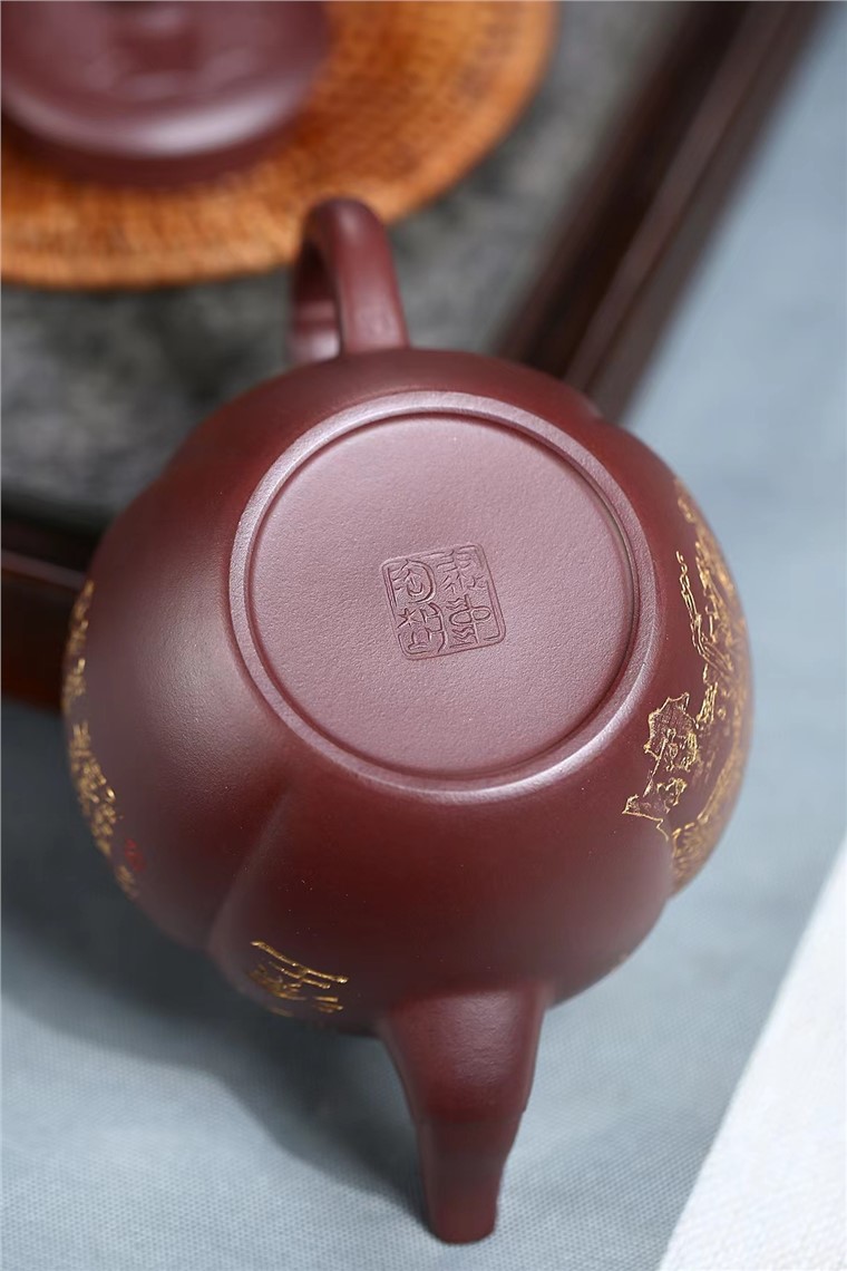 范建中作品 龙吟