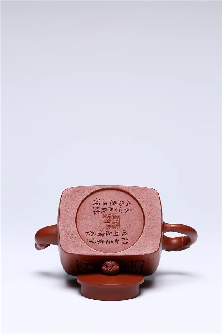 眭龙俊作品 龙凤呈祥