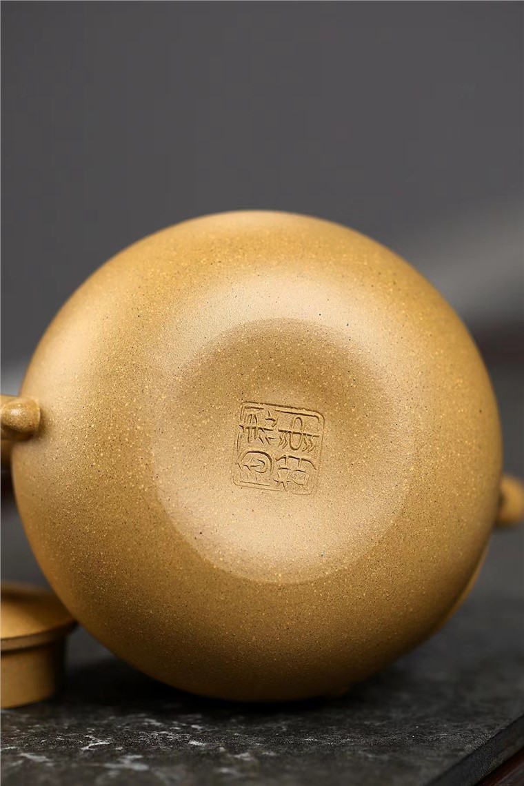 范建中作品 凤鸣
