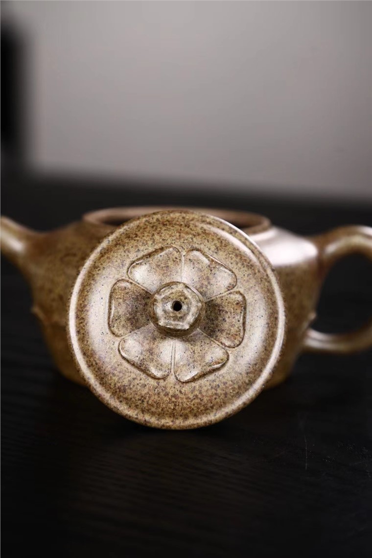 吴静作品 莲台图片