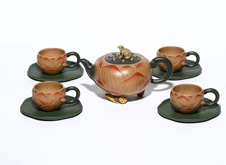 吴亚维作品 青蛙莲子九件套图片