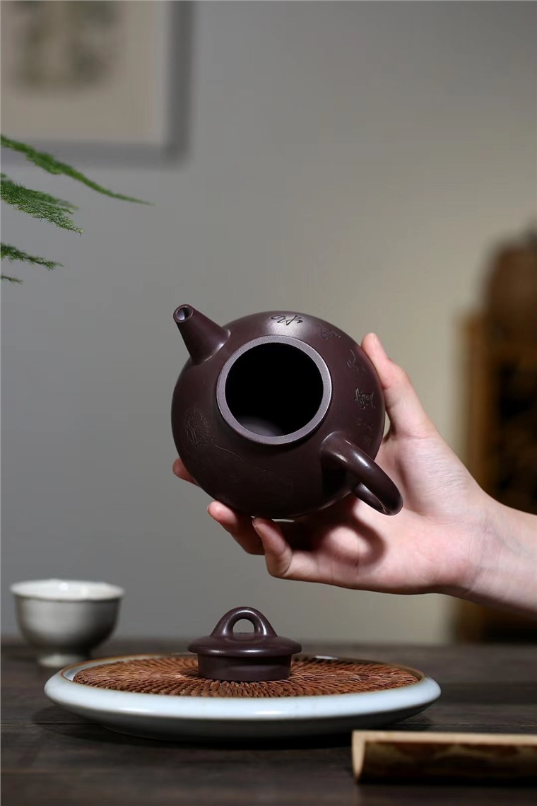 胡小香作品 润德图片