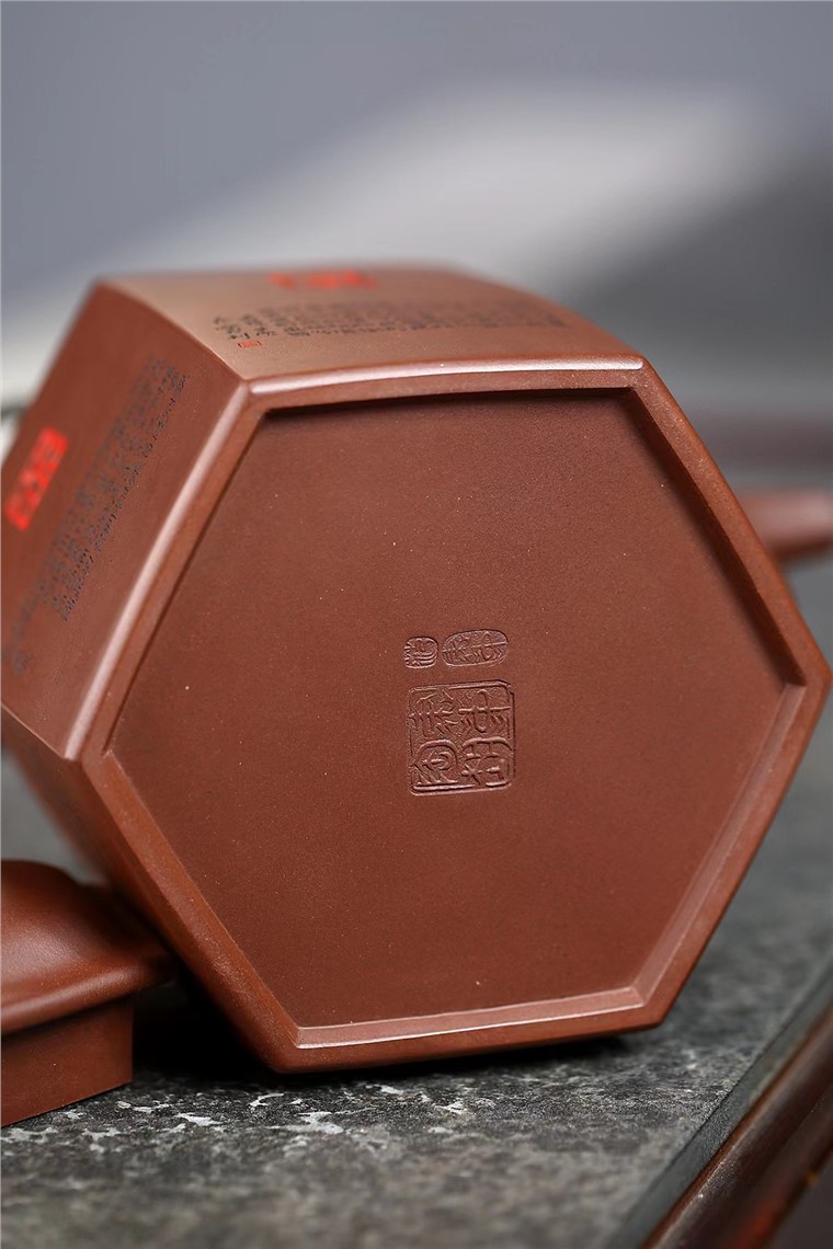 范建中作品 六方洋桶
