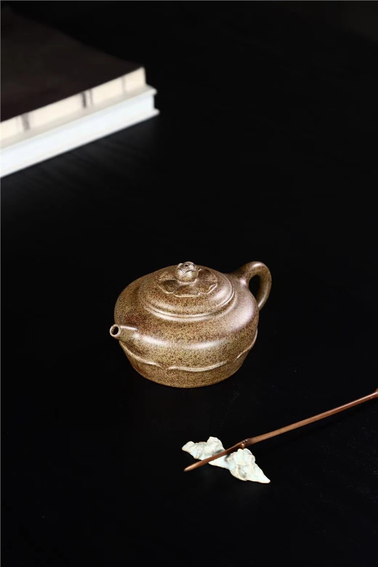 吴静作品 莲台图片