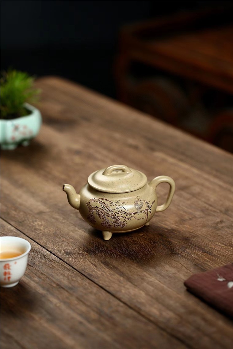 张暗军作品 三足雀啼图片