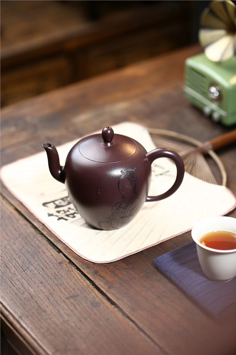 王卫明作品 美人肩图片