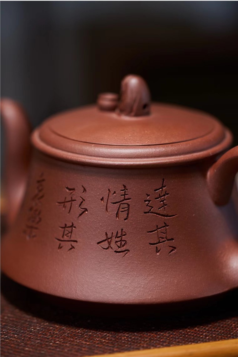 李美玲作品 曲壶图片