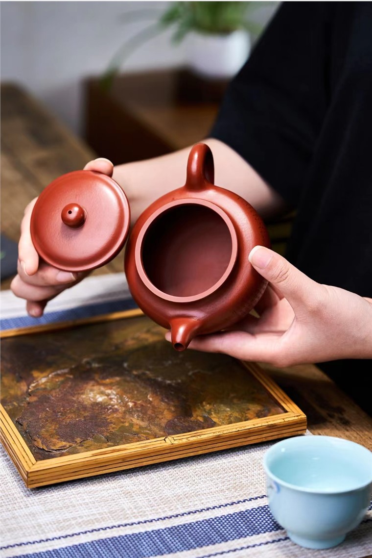 周良红作品 仿古图片