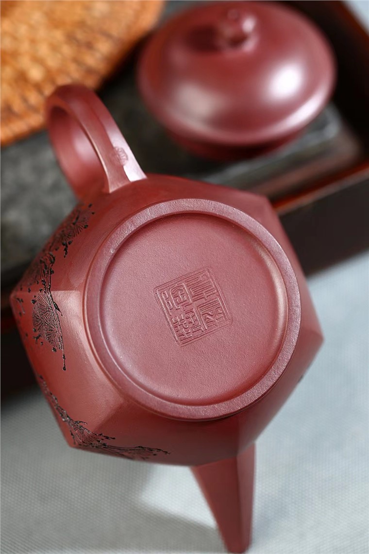 范卓群作品 六方水平图片