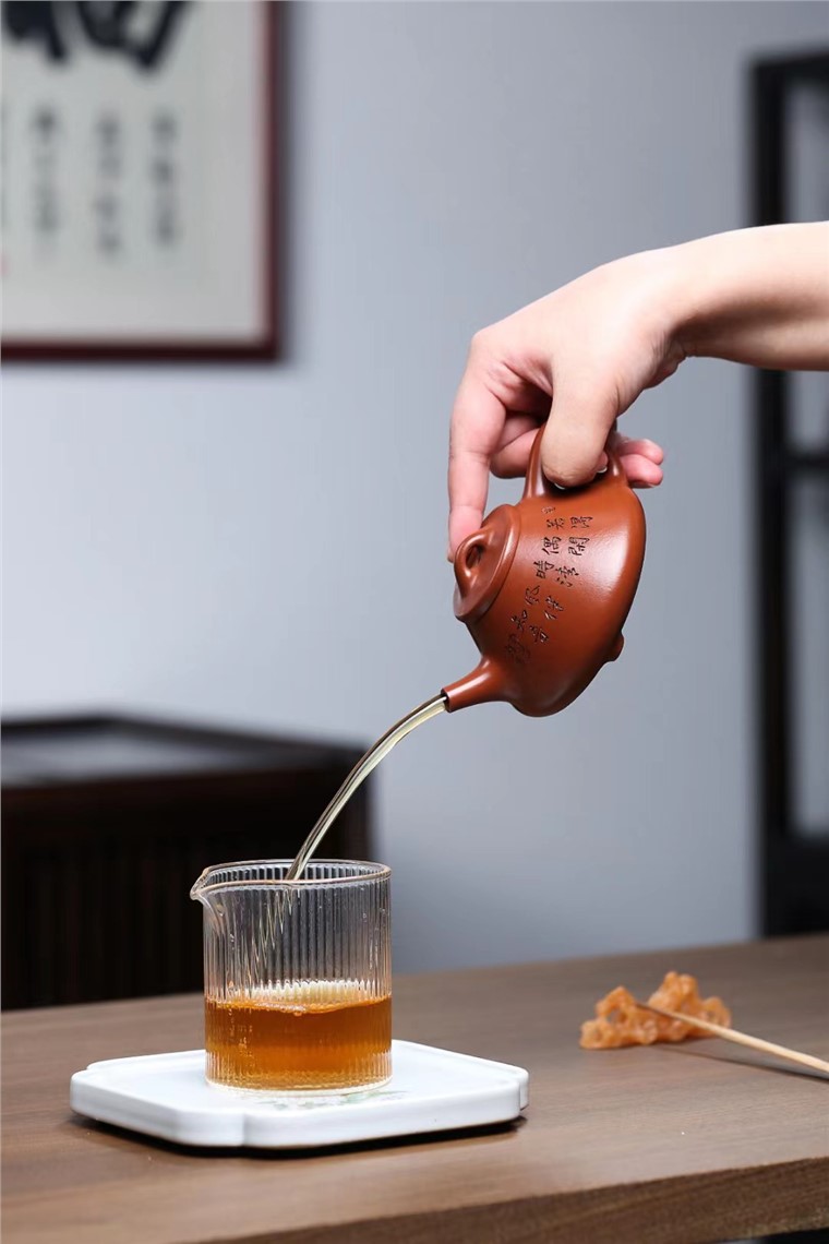 范程丽作品 子冶石瓢