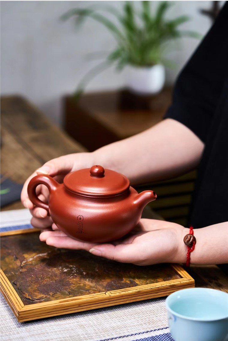 周良红作品 仿古图片