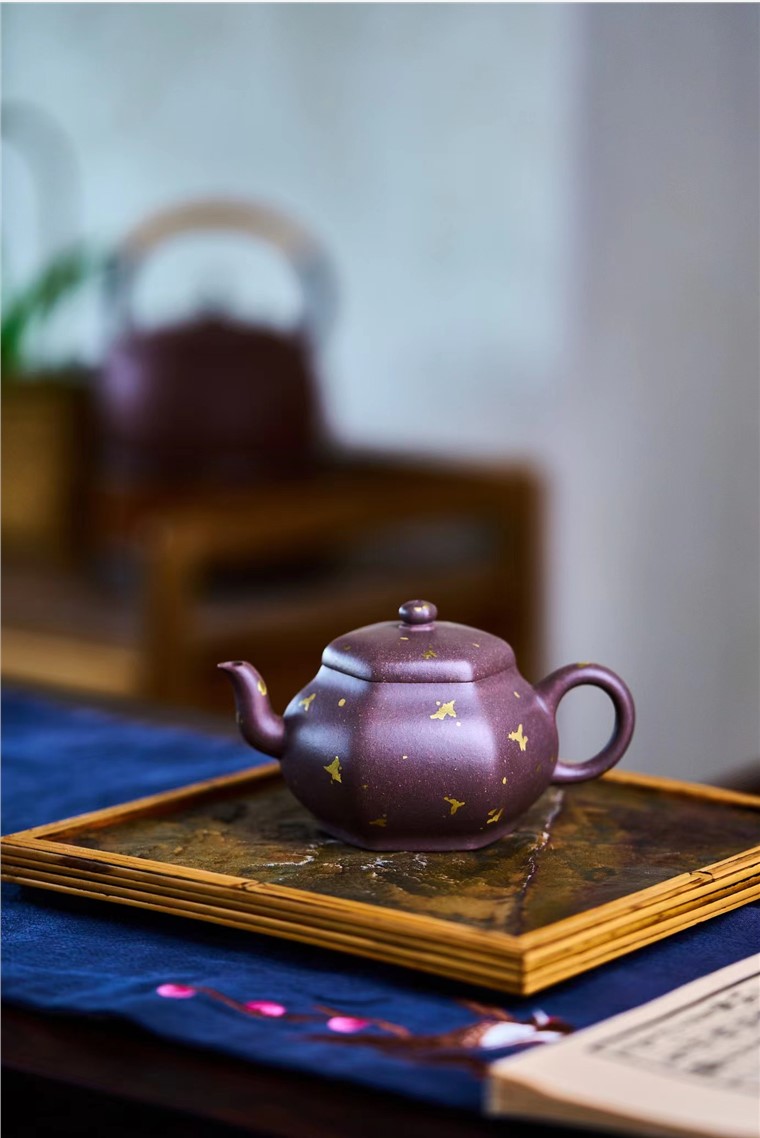 瞿剑作品 六方宫灯图片