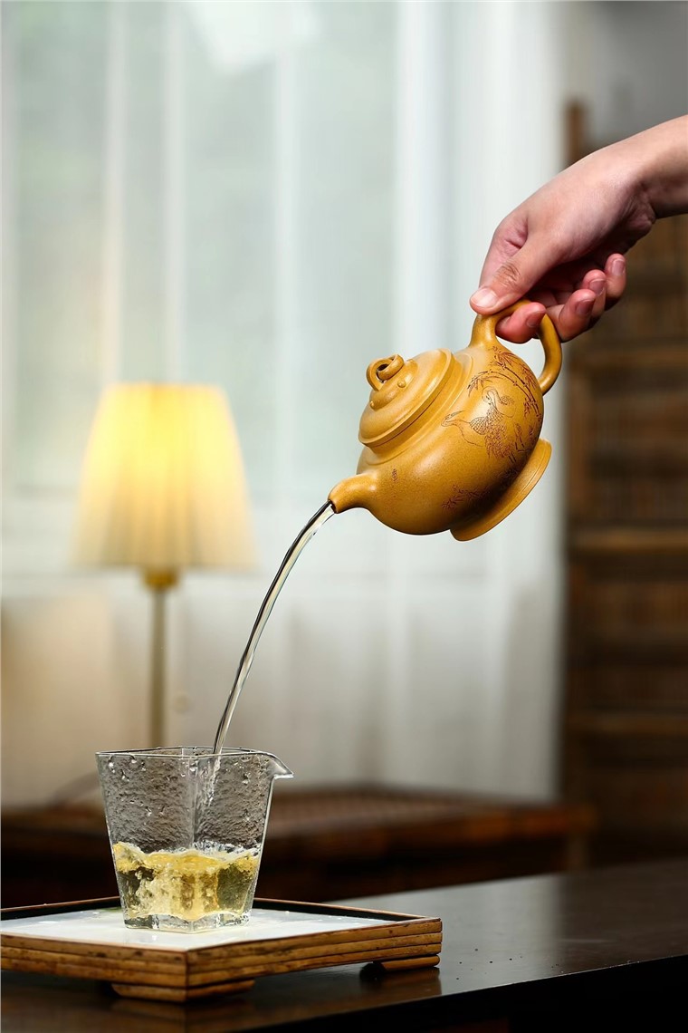 郭超钢作品 圈钮宫灯
