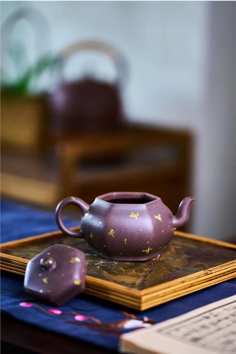 瞿剑作品 六方宫灯图片