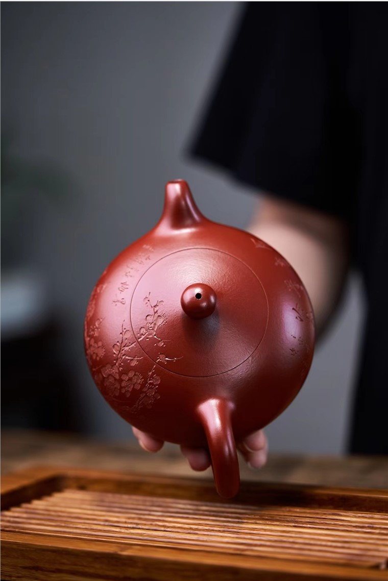周良红作品 半月图片