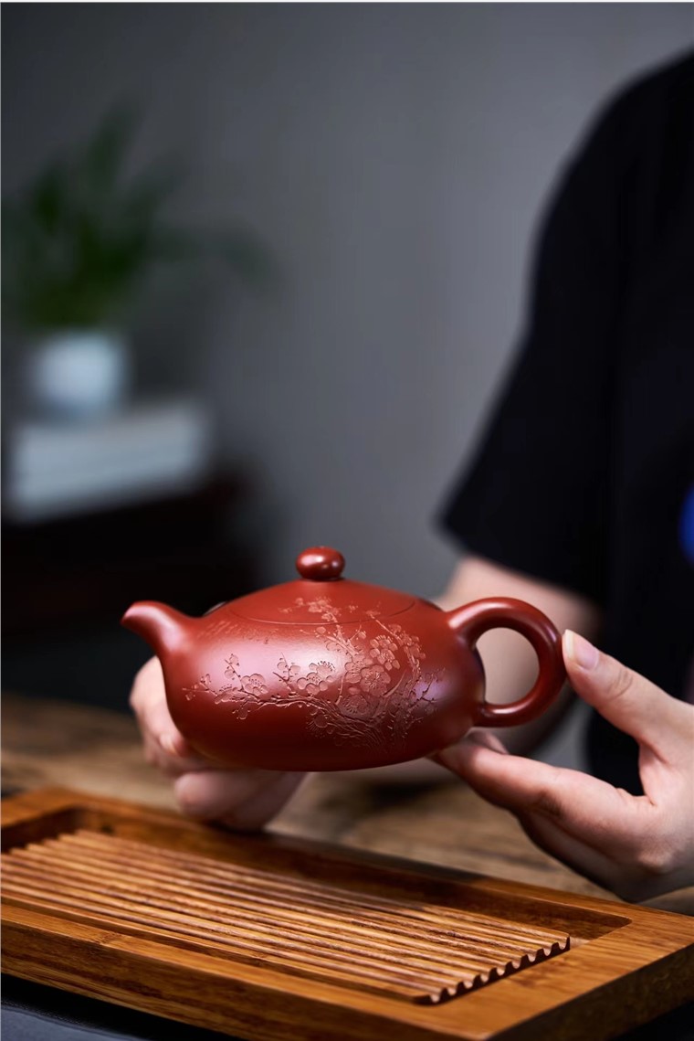 周良红作品 半月图片