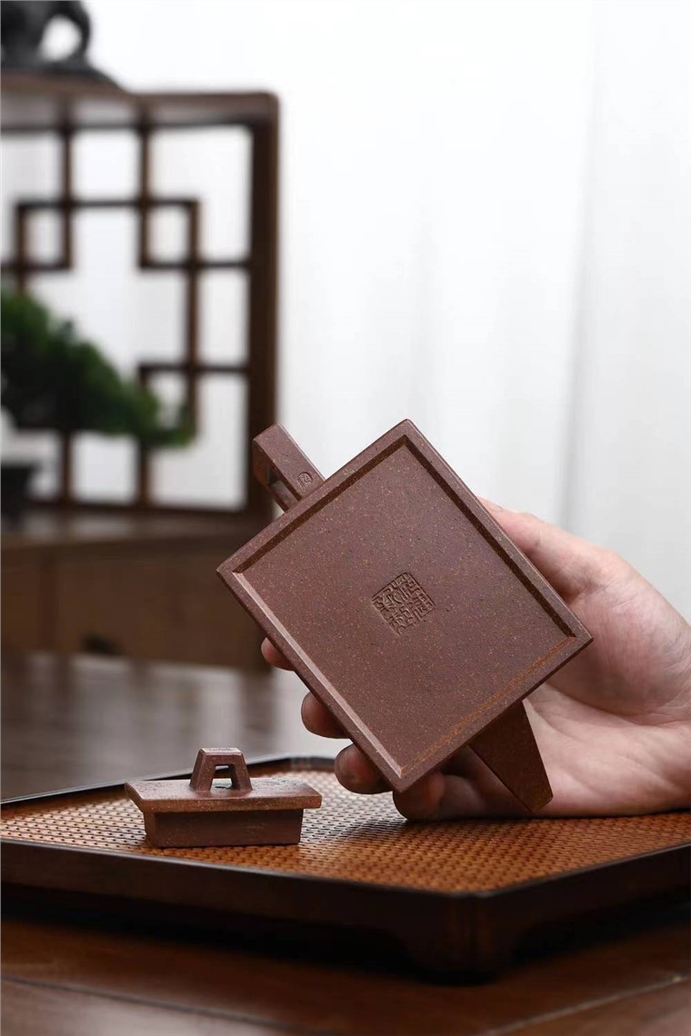 范建新作品 升方图片