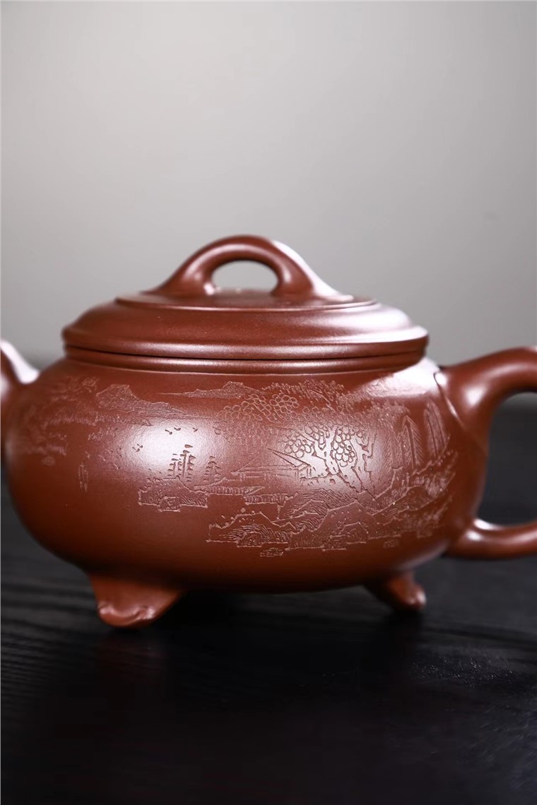 盛听凤作品 三足如意图片
