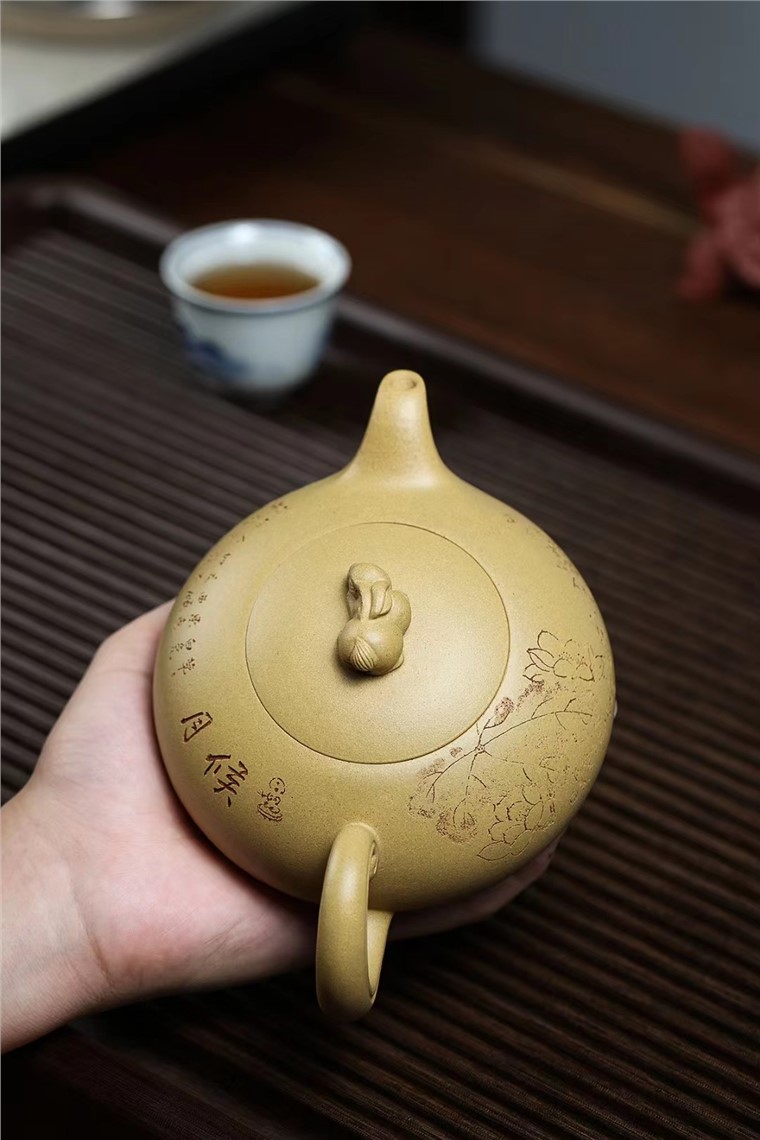 吴燕群作品 玉兔图片