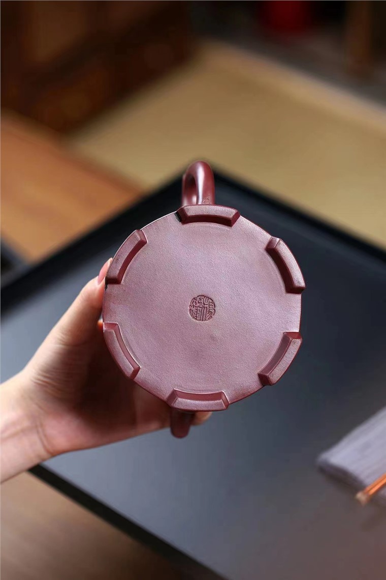 杨红伟作品 金钟