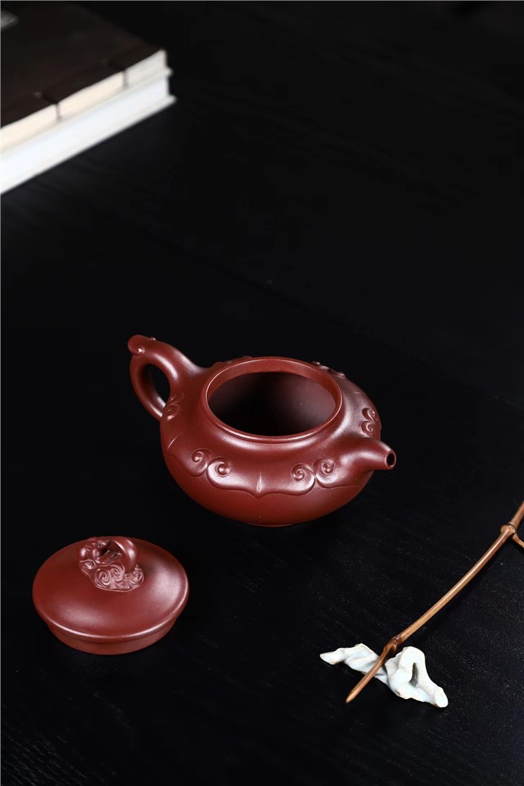 盛听凤作品 奔月图片