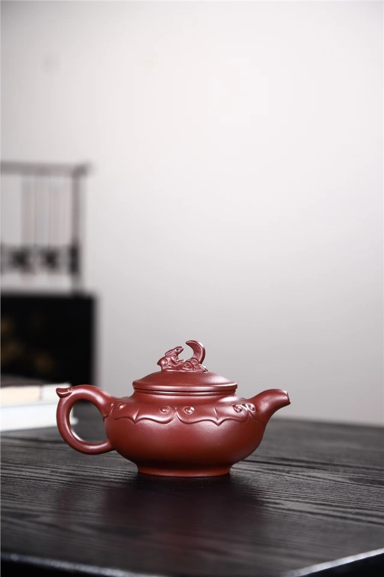盛听凤作品 奔月图片