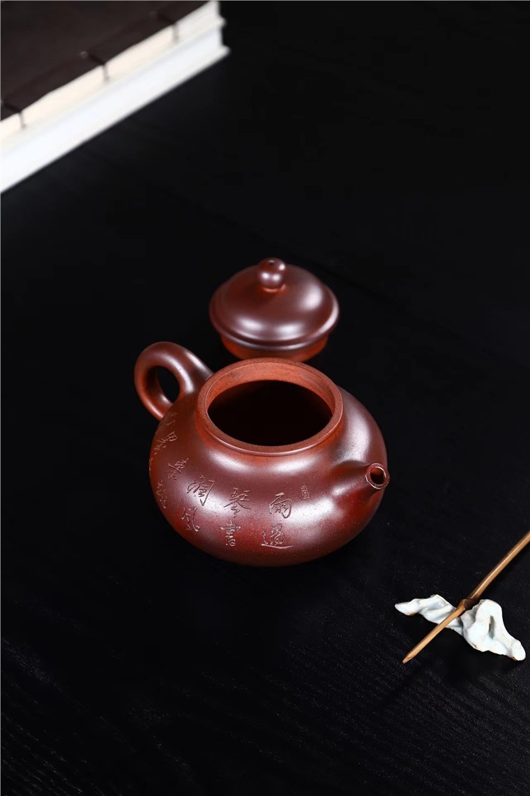 盛听凤作品 容天图片