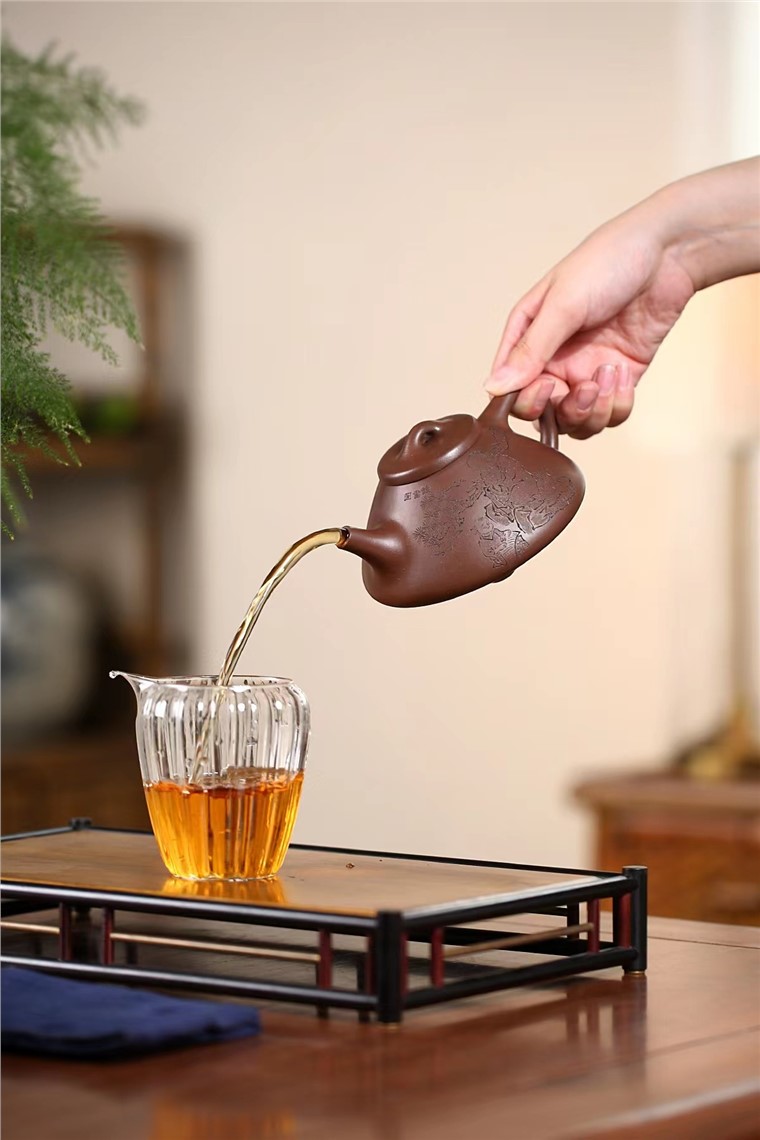李昌鸿作品 子冶石瓢