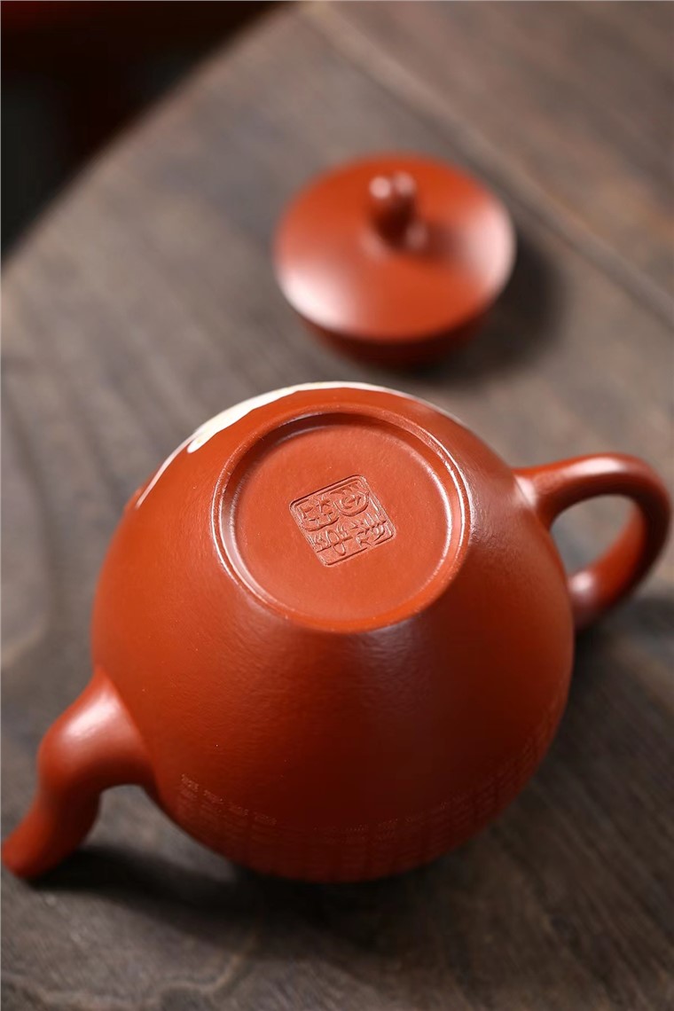 范建中作品 美人肩